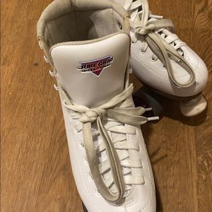 Sure Grip Women’s roller skates